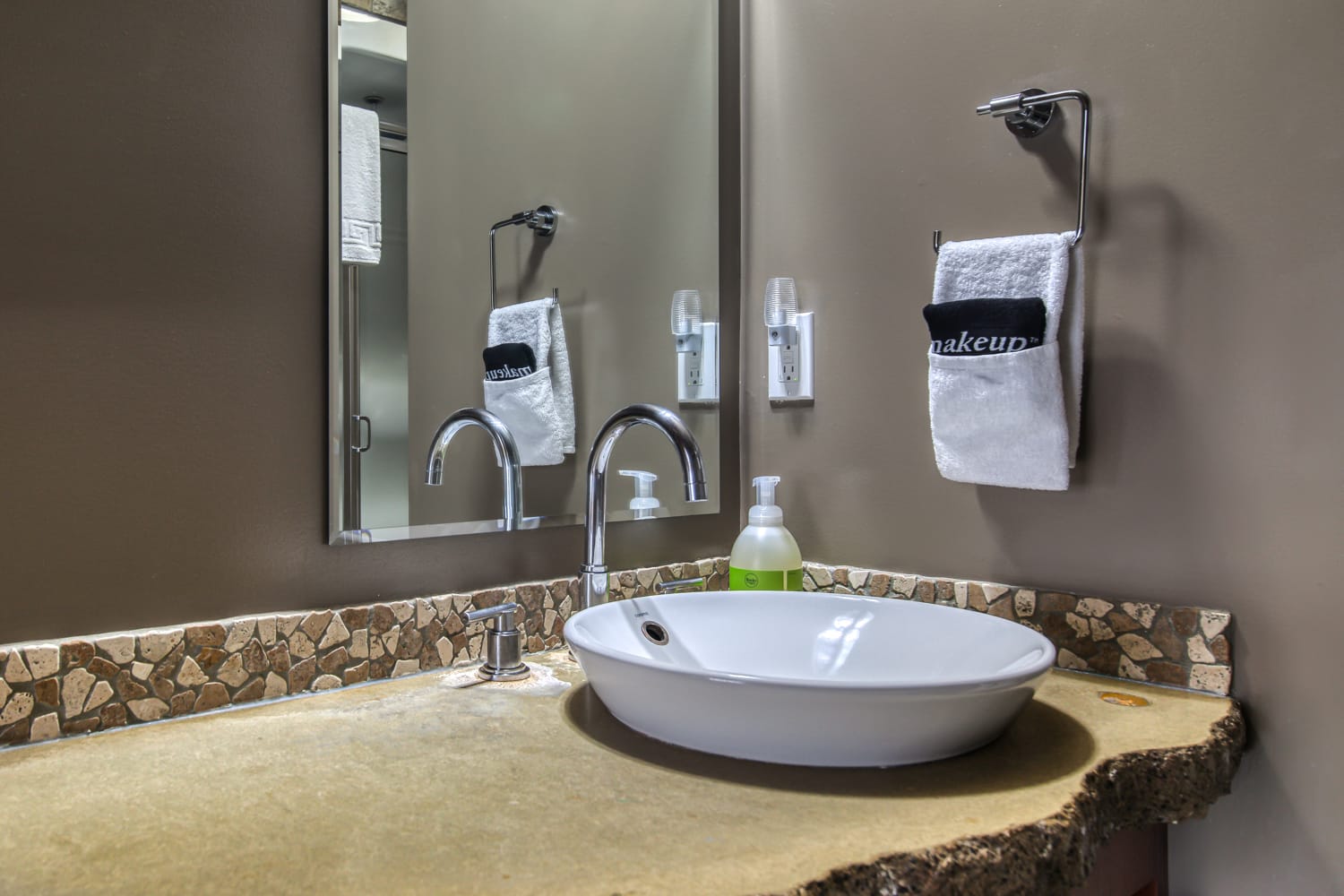 Canmore Solara #204 - Full Resolution-12