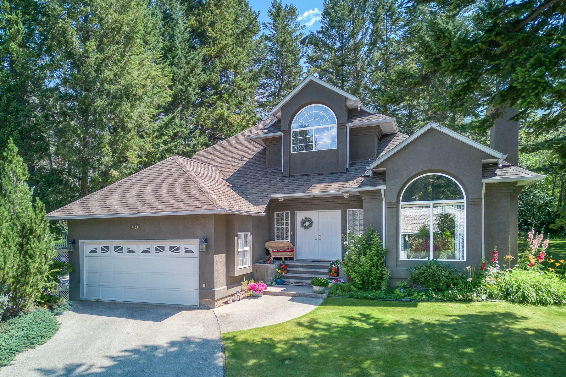 5138 Riverview Crescent - Xposure-25